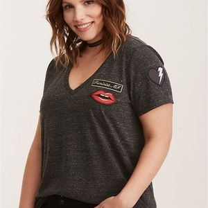 TORRID patch lips gray shirt size 3